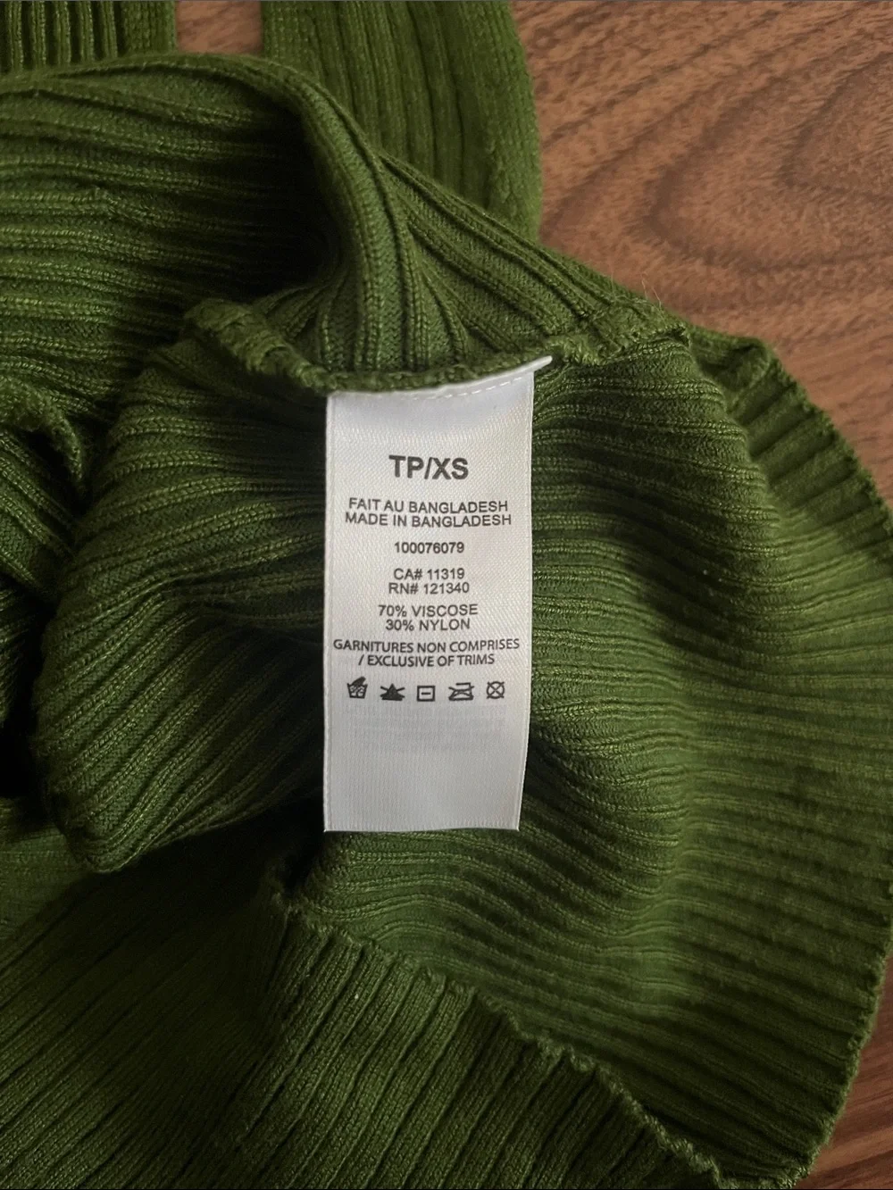 Dynamite Green Ribbed Wrap Crop Tank - Picture 4 of 4
